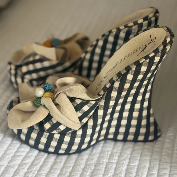 Giuseppe Zanotti Design shoes/open toe slides/heels. Size 36/Women’s size 6. - Picture 4 of 7